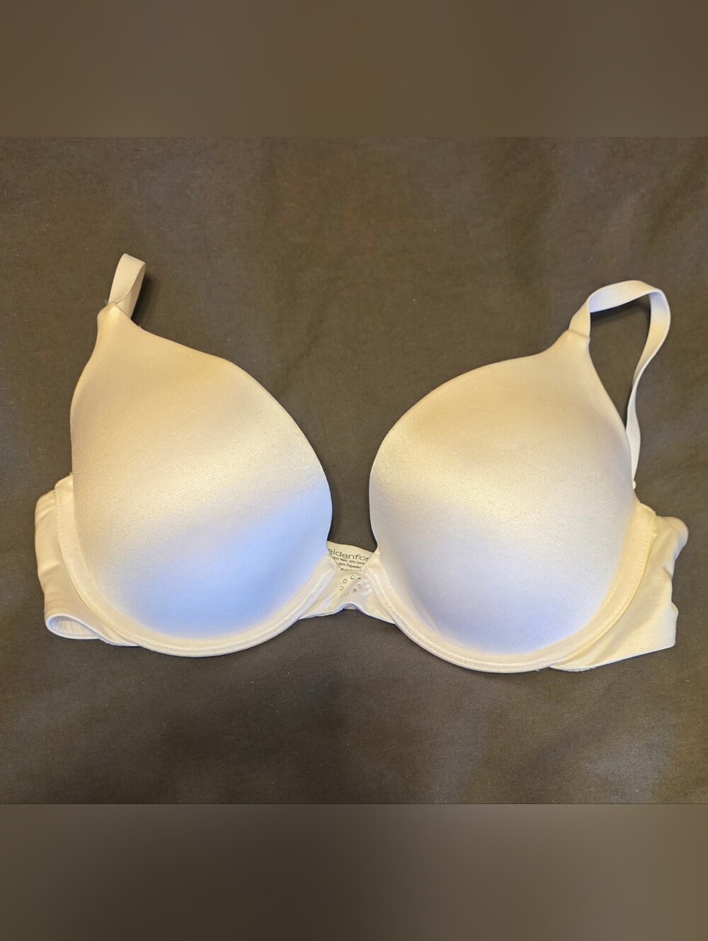 Maidenform White 34C Lightly Molded Pushup T-Shirt Bra